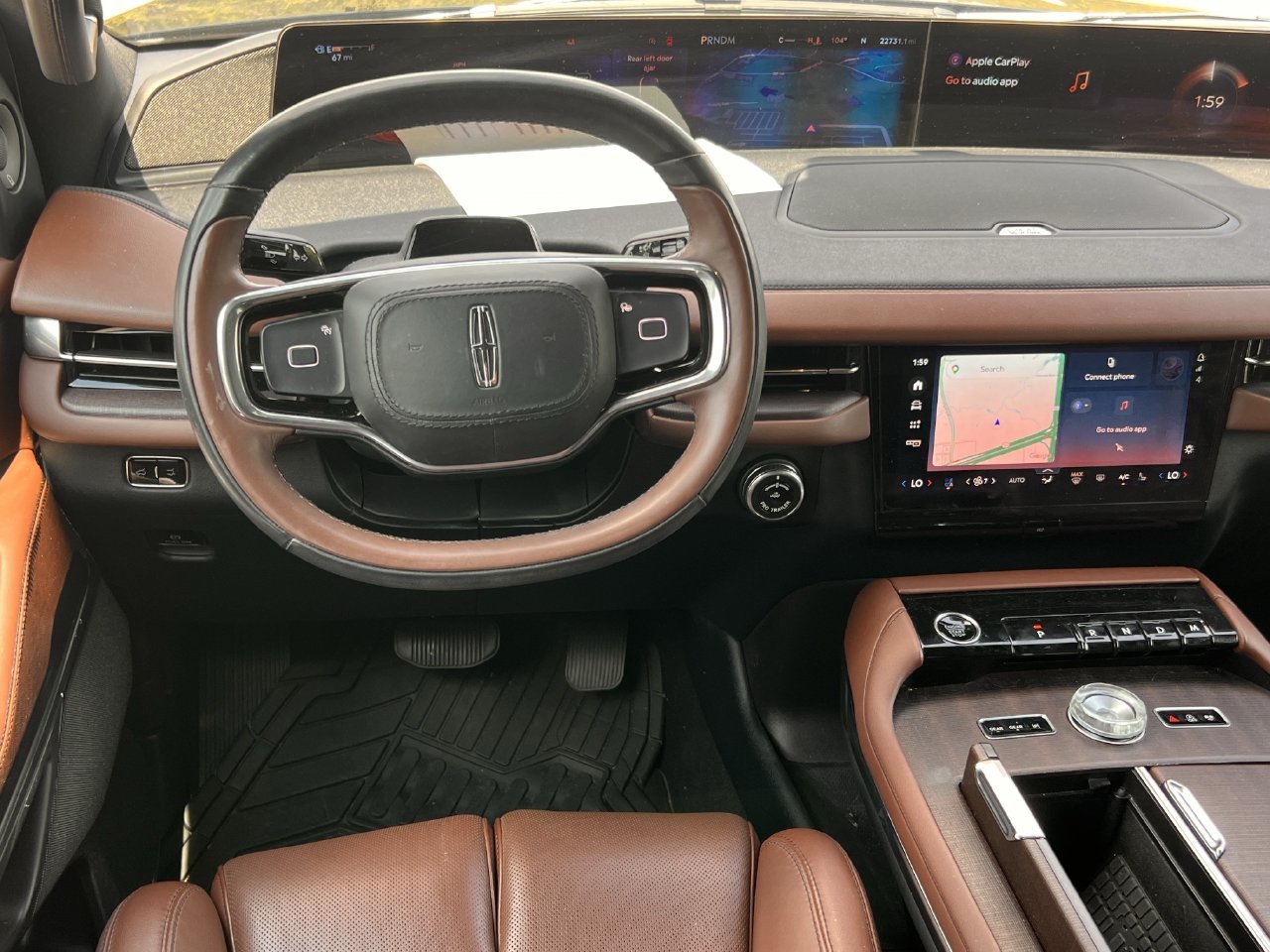 Used 2025 Lincoln Navigator Reserve AWD/4WD image 10