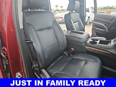 Used 2019 Chevrolet Suburban LS RWD image 10