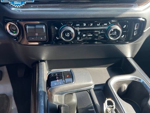 Used 2022 Chevrolet Silverado 1500 LT AWD/4WD image 30