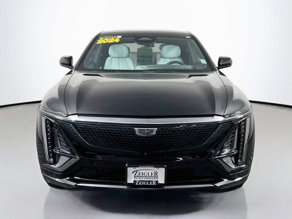 Used 2024 Cadillac Lyriq Sport w/ LPO, Floor Liner Package AWD/4WD image 3