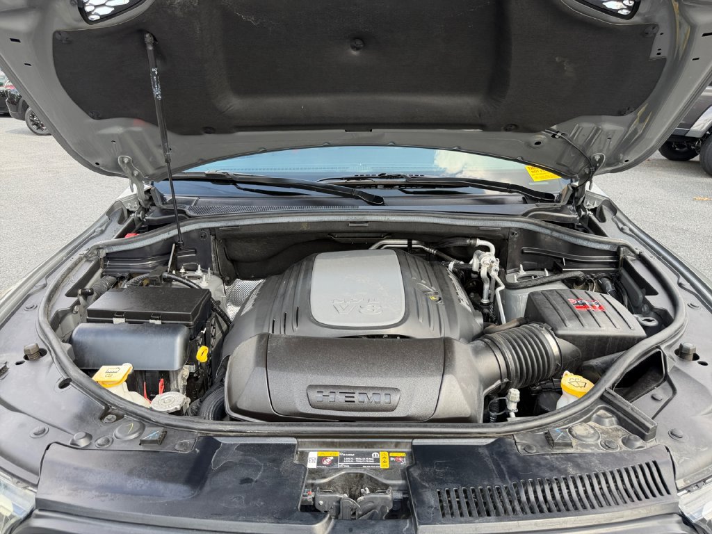 Used 2023 Dodge Durango R/T AWD/4WD image 18