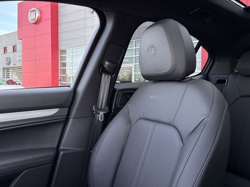 New 2026 Alfa Romeo Stelvio Sprint image 22