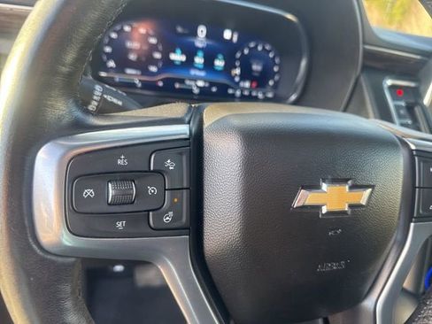 Used 2022 Chevrolet Tahoe LT w/ LT Signature Package AWD/4WD image 13