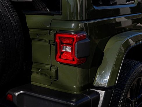 Used 2023 Jeep Wrangler Unlimited Sahara w/ Cold Weather Group image 37