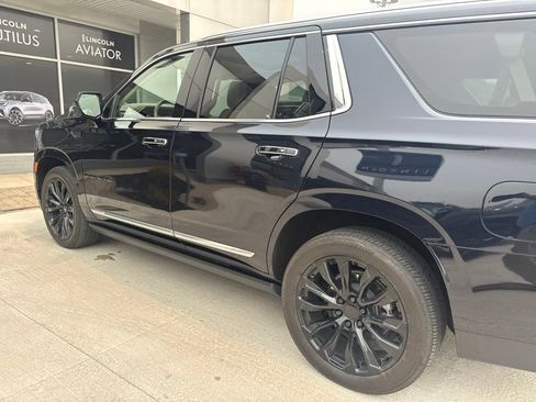 Used 2023 GMC Yukon Denali w/ Denali Reserve Package AWD/4WD image 42