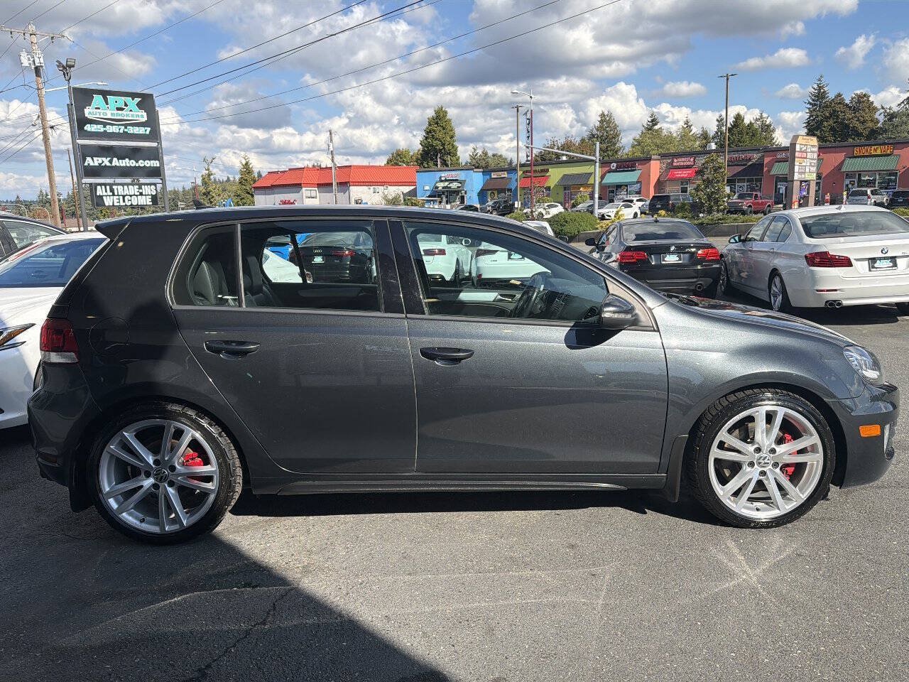 Used 2012 Volkswagen GTI Autobahn FWD image 8