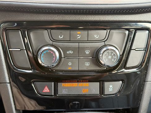 Used 2019 Buick Encore Preferred FWD image 31