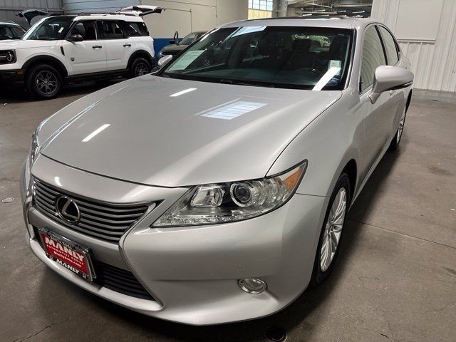 Used 2015 Lexus ES 350 w/ Premium Package FWD image 7