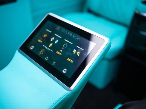 Used 2023 Mercedes-Benz Metris Passenger image 41