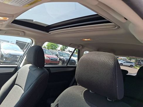 Used 2018 Subaru Outback 2.5i Premium AWD/4WD image 14