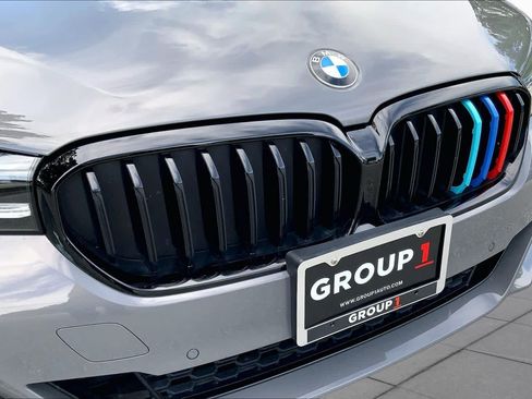 Used 2022 BMW 540i xDrive w/ M Sport Package AWD/4WD image 30