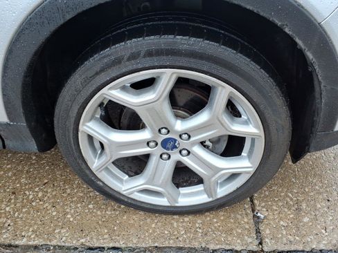 Used 2017 Ford Escape Titanium image 29