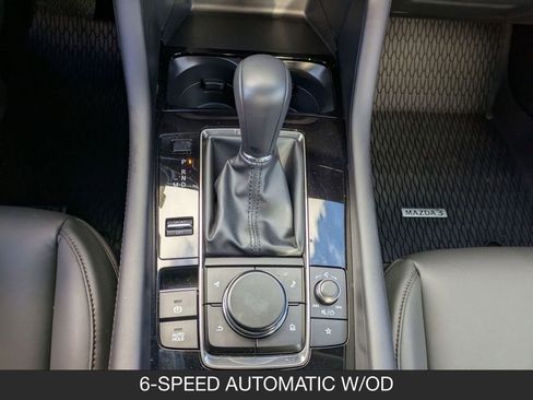 Used 2025 MAZDA MAZDA3 s image 29