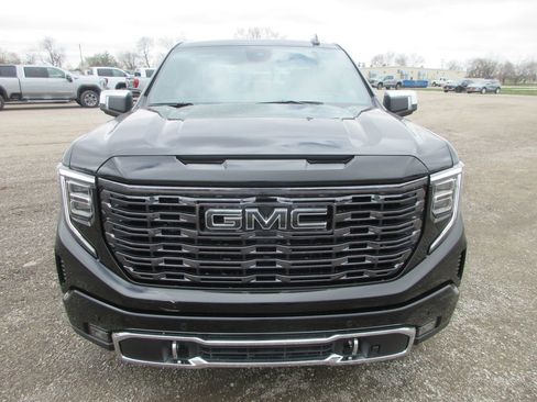New 2026 GMC Sierra 1500 Denali Ultimate image 11