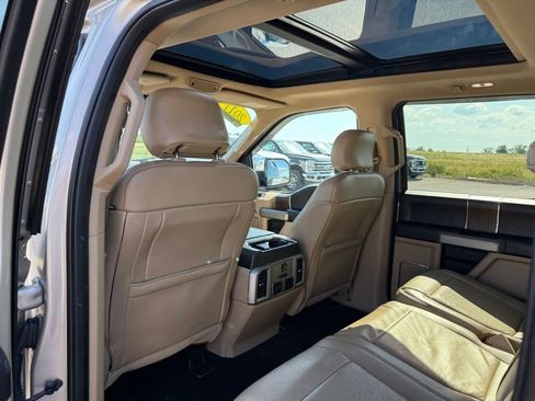 Used 2017 Ford F150 Lariat w/ Equipment Group 502A Luxury AWD/4WD image 13