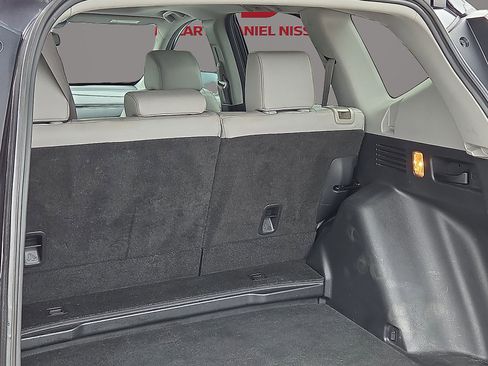 Used 2017 Honda CR-V EX-L image 8