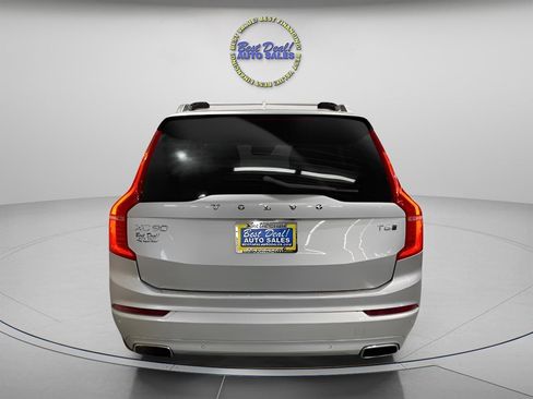 Used 2018 Volvo XC90 T6 Momentum w/ Convenience Package image 4