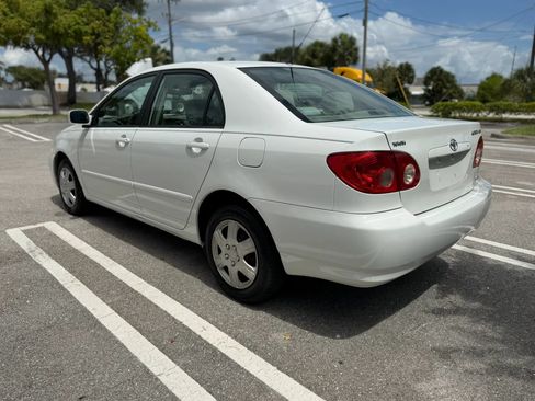 Used 2005 Toyota Corolla S FWD image 7