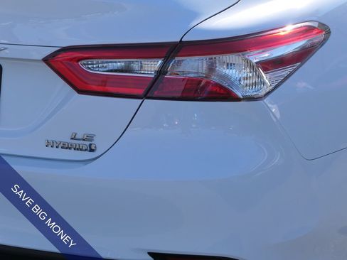 Used 2020 Toyota Camry LE w/ Fleet Convenience Package FWD image 4