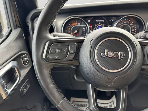 Used 2023 Jeep Wrangler Unlimited Sport AWD/4WD image 21