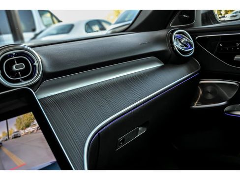 Certified 2025 Mercedes-Benz C 300 4MATIC Sedan image 22