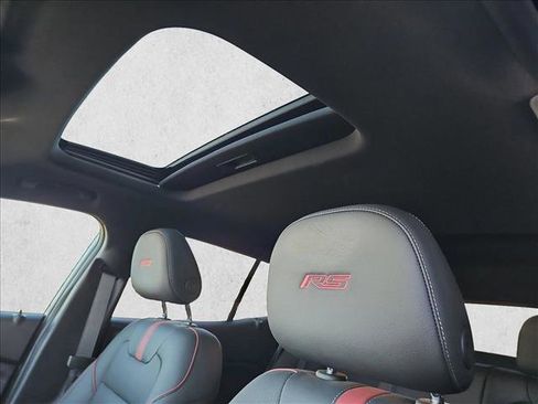 Used 2024 Chevrolet Trax RS w/ Sunroof Package image 21