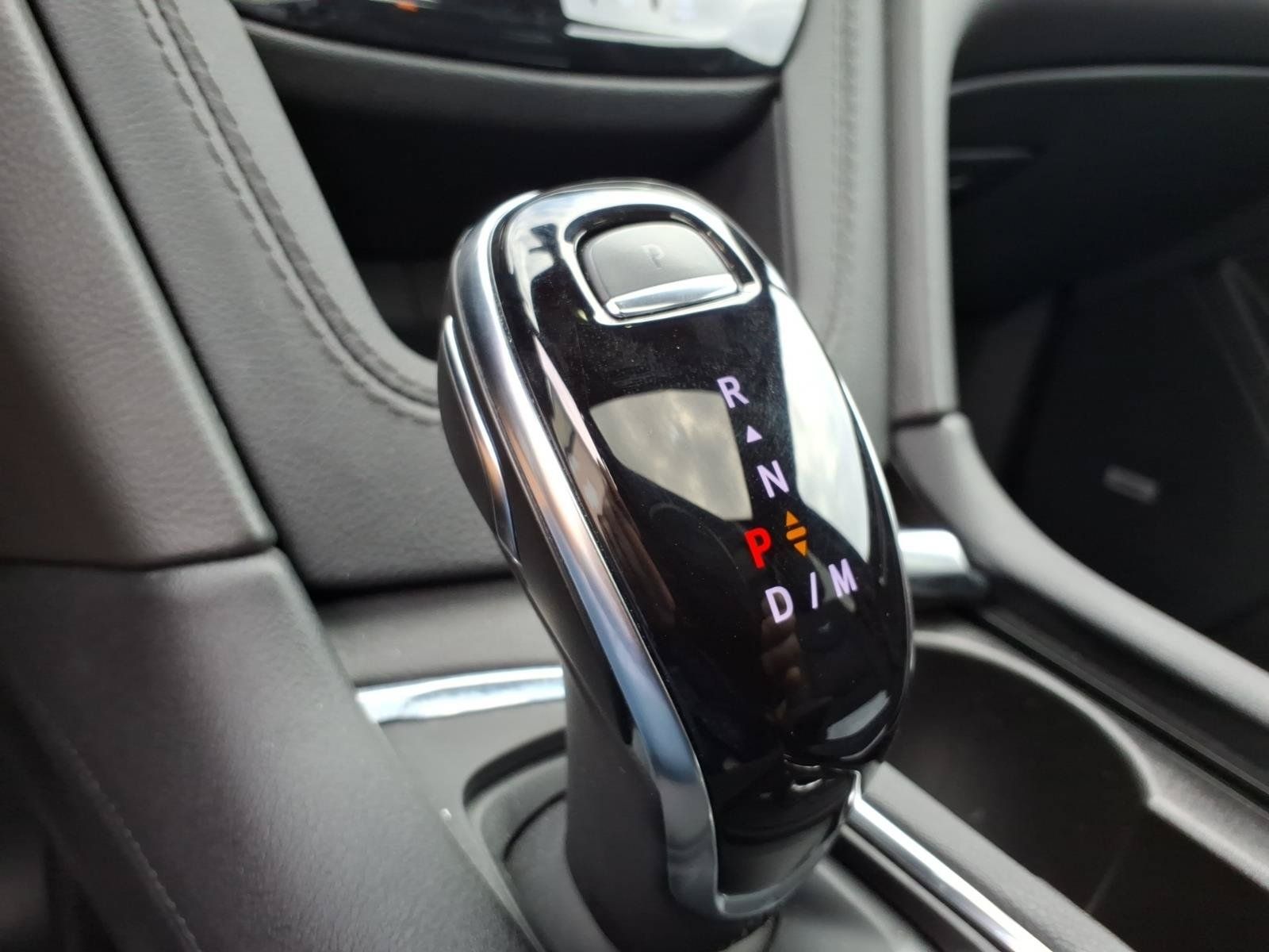 Certified 2024 Cadillac XT6 Luxury AWD/4WD image 30