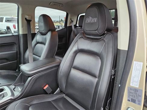 Used 2021 Chevrolet Colorado ZR2 w/ Colorado ZR2 Bison Edition image 14