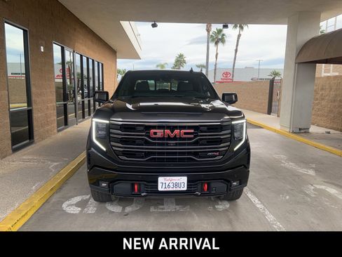 Certified 2023 GMC Sierra 1500 AT4 w/ AT4 Preferred Package image 2