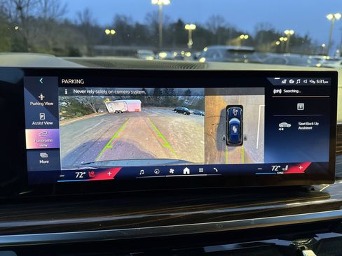 New 2026 BMW X5 xDrive40i w/ M Sport Package image 14