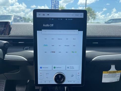 New 2025 Ford Mustang Mach-E Premium image 17