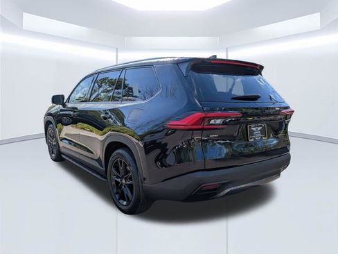 Used 2024 Toyota Grand Highlander FWD image 6