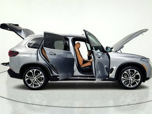 Used 2025 BMW X5 sDrive40i w/ Parking Assistance Package RWD image 20