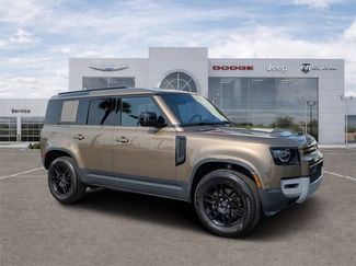 Used 2025 Land Rover Defender 110 S AWD/4WD video 1