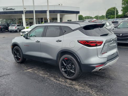 Used 2023 Chevrolet Blazer LT AWD/4WD image 3