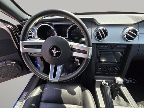 Used 2008 Ford Mustang GT Premium RWD image 3