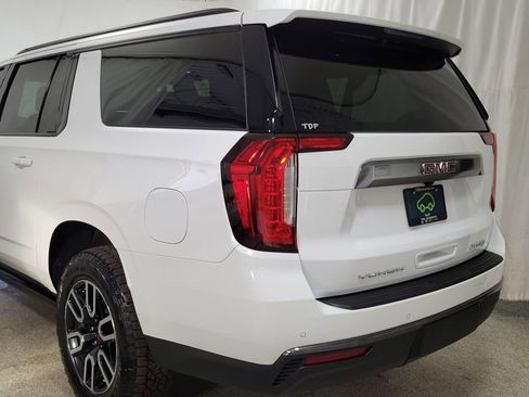 Certified 2021 GMC Yukon XL AT4 w/ AT4 Premium Package image 6