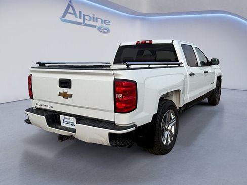 Used 2018 Chevrolet Silverado 1500 Custom w/ Custom Value Package AWD/4WD image 5