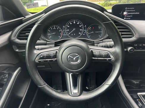 Used 2024 MAZDA MAZDA3 s FWD image 17