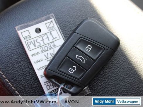 Used 2022 Volkswagen Taos S AWD/4WD image 32