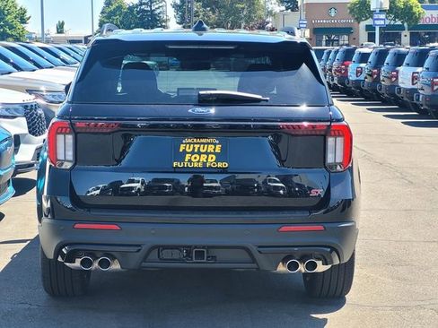 New 2026 Ford Explorer ST AWD/4WD image 5