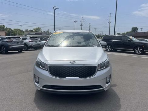 Used 2016 Kia Sedona EX FWD image 8