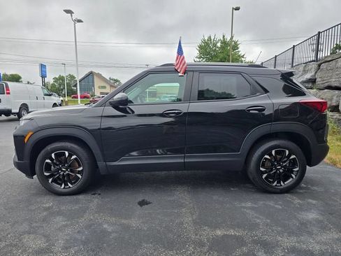Used 2023 Chevrolet TrailBlazer LT w/ Convenience Package AWD/4WD image 7