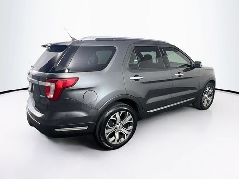 Used 2018 Ford Explorer Platinum AWD/4WD image 8