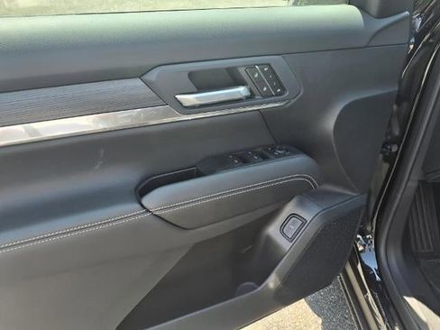 New 2026 GMC Terrain Elevation w/ Elevation Premium Package image 12