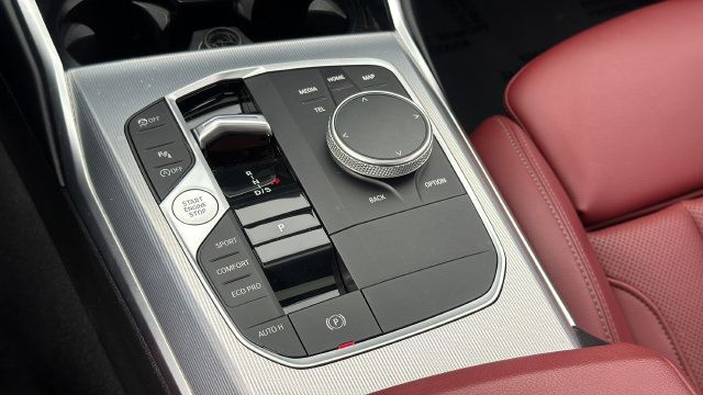 Used 2023 BMW 330i Sedan w/ M Sport Package RWD image 23