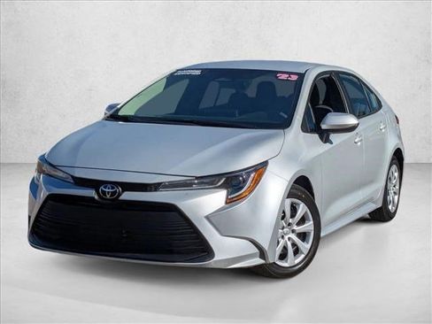 Used 2023 Toyota Corolla LE image 1