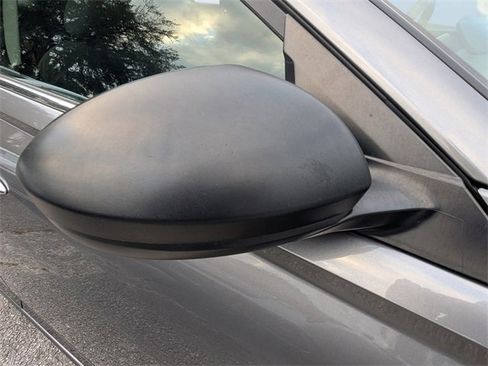 Used 2024 Nissan Altima 2.5 SV image 11