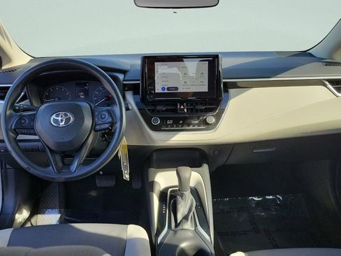 Used 2023 Toyota Corolla LE image 14