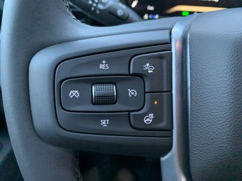 New 2026 GMC Sierra 2500 SLT w/ SLT Premium Package image 16